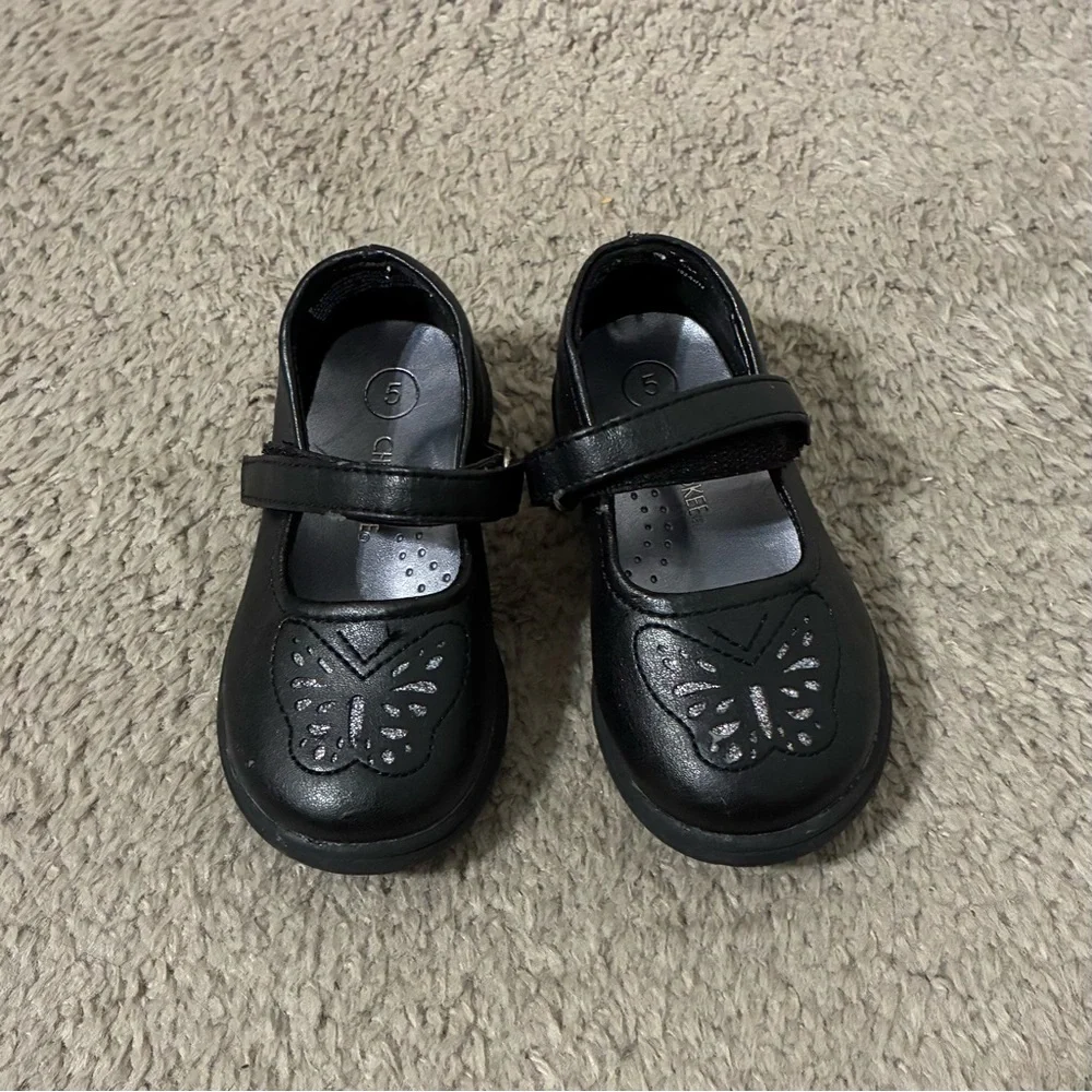 Cherokee Black Mary Jane Velcro Dress Shoes with Butterfly Design Girl Size 5